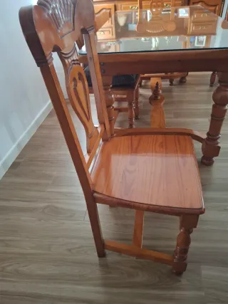 Mesa madera maciza y 6 sillas rústico provenzal