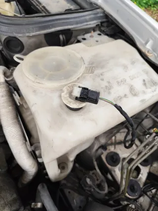 Depósito líquido limpiaparabrisas Mercedes clk320