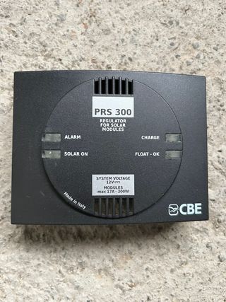 Placa Solar 150W  y regulador para Caravana