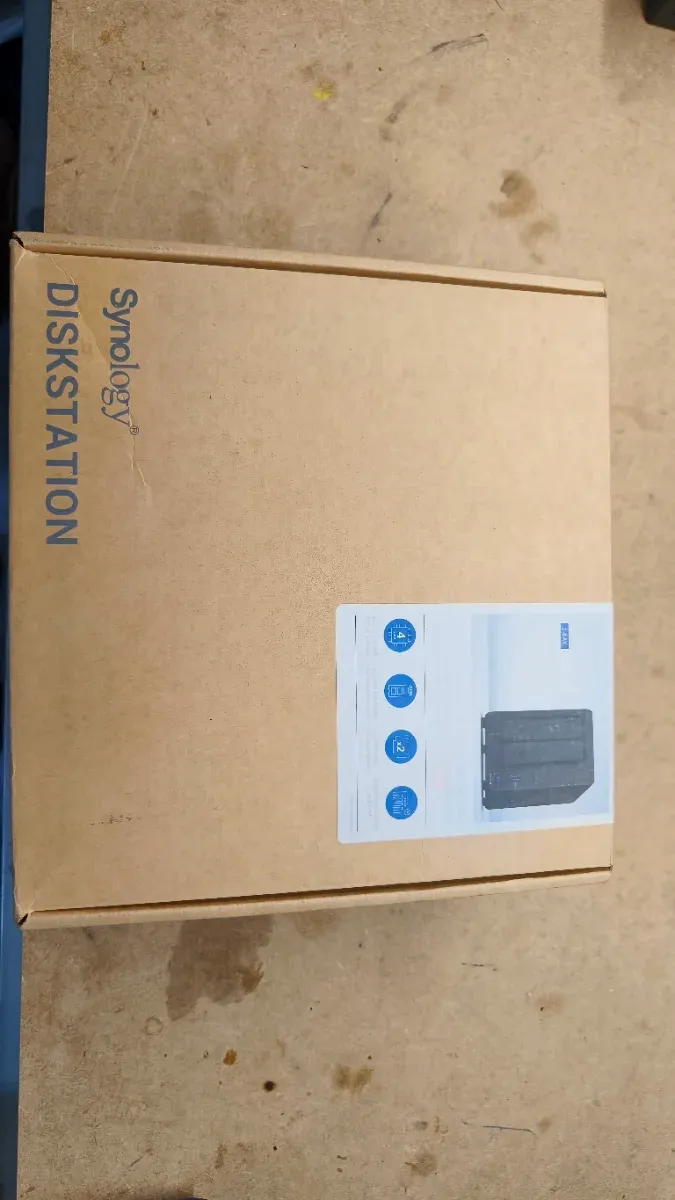 Synology DS720+ NAS