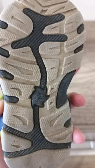 Sandalias niño NICOBОСО talla 23