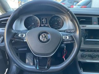 Volkswagen Golf  2016