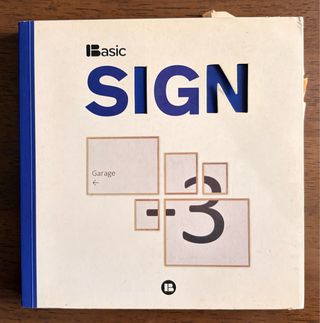 Basic Sign, diseño de señalética y tipografía