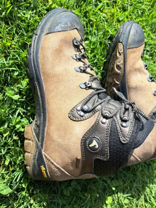 Botas de montaña Boreal