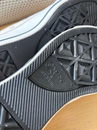 Zapatillas Converse crema t.35