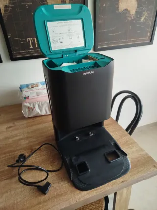 Base autovaciado Cecotec Conga 8090/9090