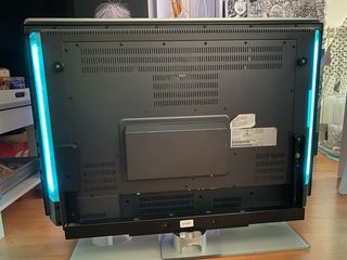 Televisor Philips Ambilight 32”