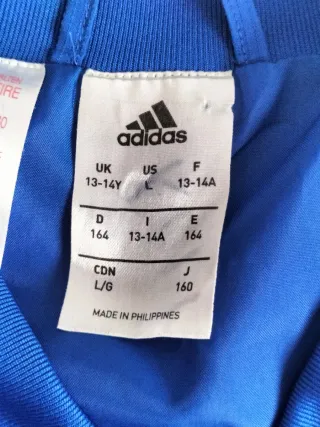 Chándal niño Valencia CF Talla 164. 13-14A