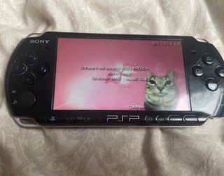 PSP 3004 Sony Negra + Batería y Cargador