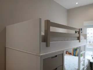 Estructura superior litera Garabatos. Lacada blanc