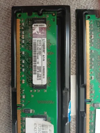 MEMORIAS Kingston KVR800D2N6/1G RAM, 2 unidades.