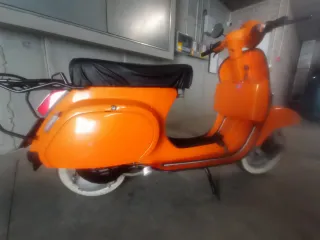 Vespa pks 125 Naranja - Moto Scooter
