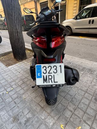 Piaggio Medley S125 Negra