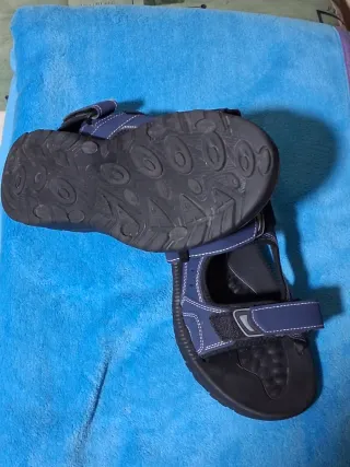 Zapatillas Joma Azul y Amarillo Talla 46.