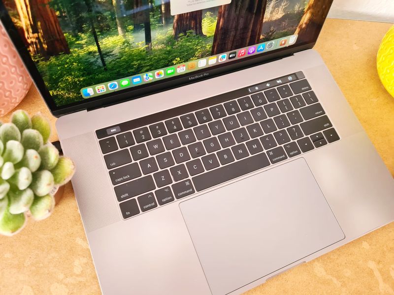 Apple MacBook Pro 15 i7 2.9GHz 16GB RAM 512GB SSD afbeelding 6