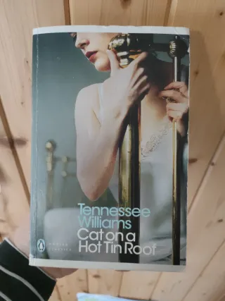 Cay on a Hot Ton Roof