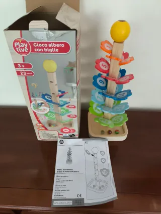 Árbol de juego bebé musical con bolas