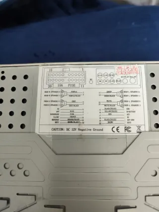 Autorradio Pantalla Retráctil GEARELEC 9807