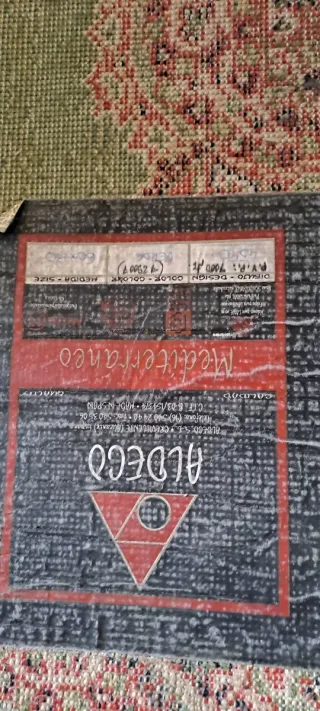 Alfombra dormitorio lana verde y roja