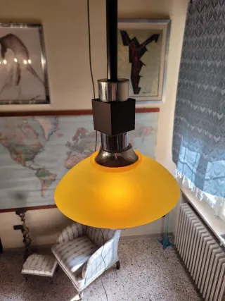 Lampada sospensione anni '70 in Perspex