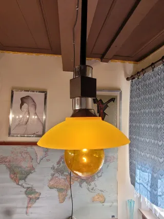 Lampada sospensione anni '70 in Perspex
