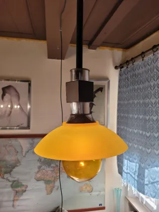 Lampada sospensione anni '70 in Perspex