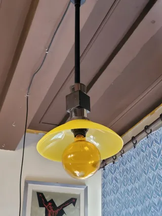 Lampada sospensione anni '70 in Perspex