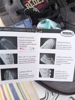 Zapatos skate Paredes grises talla 42