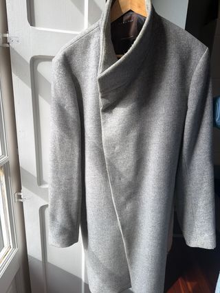 Abrigo Zara Gris
