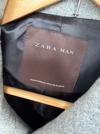 Abrigo Zara Gris