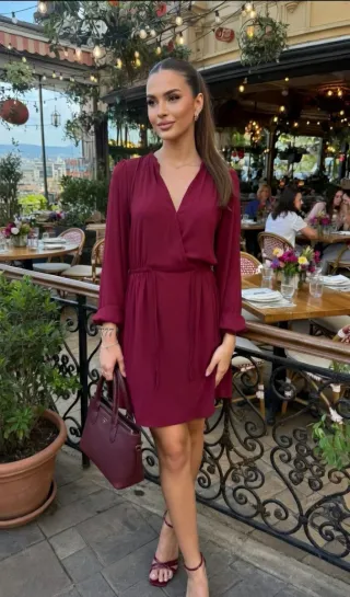 Vestido burdeos de manga larga Springfield