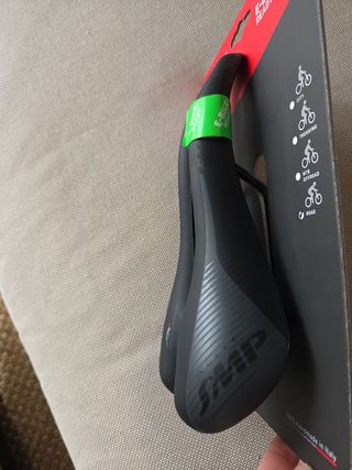 Sillín Selle SMP TRK EXTRA Negro. Antiprostático.