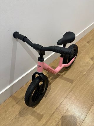 Bicicleta de equilibrio BERG MOOV 10 Rosa