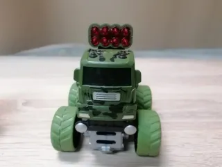 2 Coches de Juguete Militares