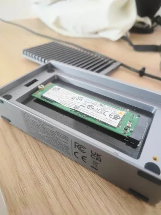 Case SSD UGREEN 40 Gbps