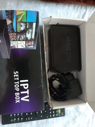 MAG 250 IPTV Set Top Box