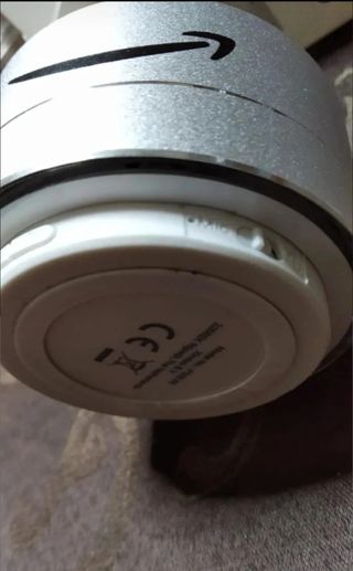 Cassa Bluetooth Argento e Nero