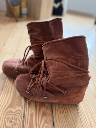 Botas Moon Boot ante marrón T. 41
