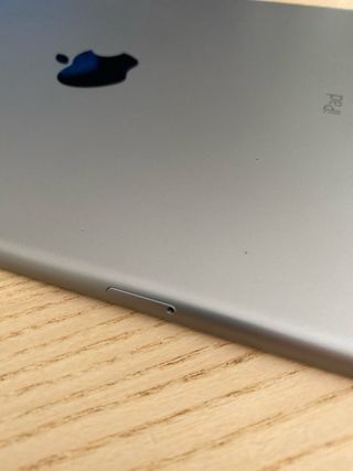 iPad A1674 128GB 3G Plata