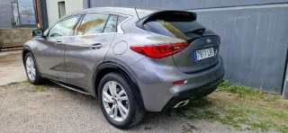Infiniti Q30 2019