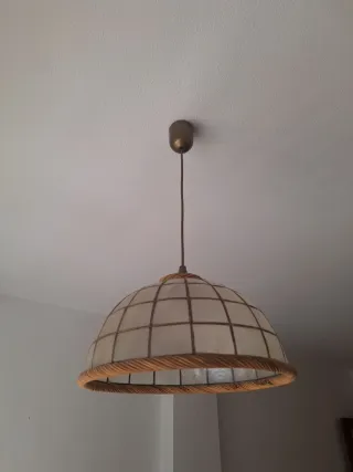 Lámpara de techo cristal y ratán