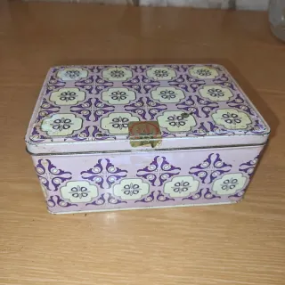 Caja colacao metálica vintage floral