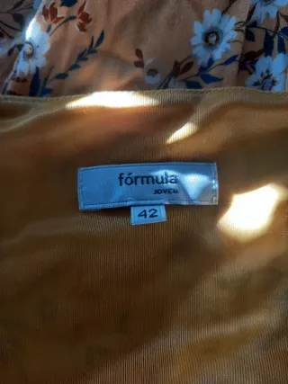 Vestido de manga larga con estampado floral