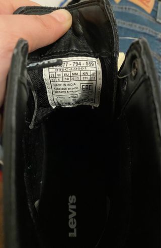 Botas Levi's Negras Nuevas Talla 38