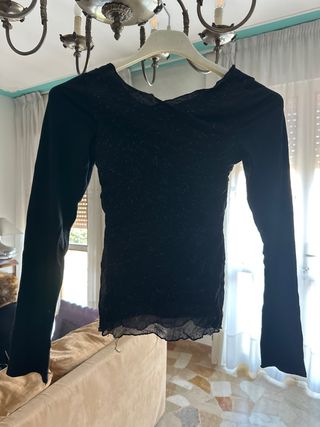 Maglia nera con glitter