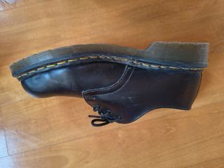 Dr Martens 39 punta tonda