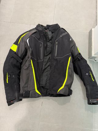 Chaqueta Moto Negra y Flúor