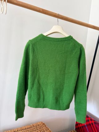 Jersey  verde con oso bordado
