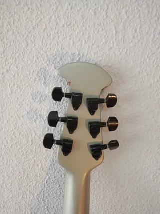 Guitarra Ovation Electroacústica + Funda