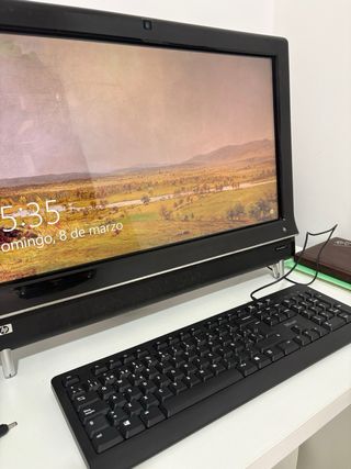 HP TouchSmart 600 All-in-One